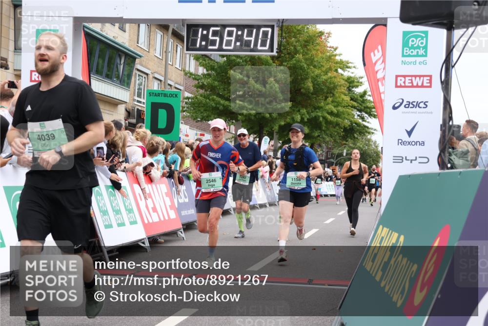 21.09.2025 - PSD Bank Halbmarathon Strokosch-Dieckow http://msf.ph/oto/8921267 21.09.2025 11:58:03 Ziel 1158, 1411, 2282, 2546, 2586, 2836, 3375, 4024, 4039 meine-sportfotos.de