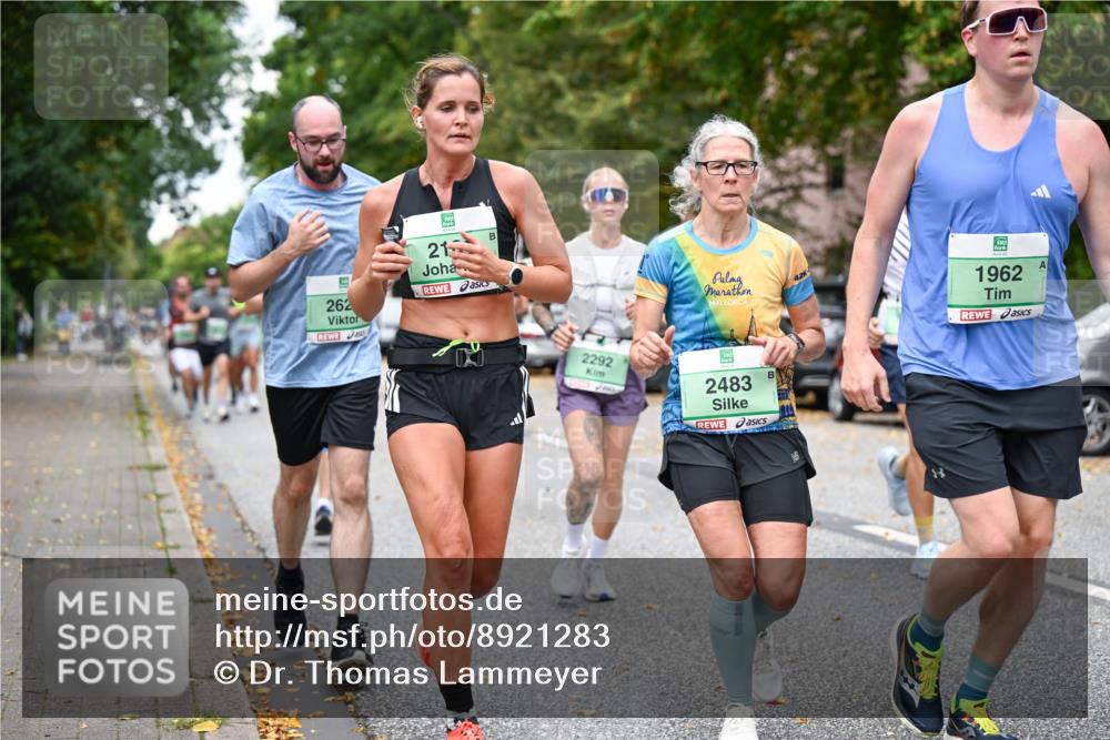 21.09.2025 - PSD Bank Halbmarathon Dr. Thomas Lammeyer http://msf.ph/oto/8921283 21.09.2025 10:40:45 Laufen 262, 21, 2292, 2483, 1962 meine-sportfotos.de