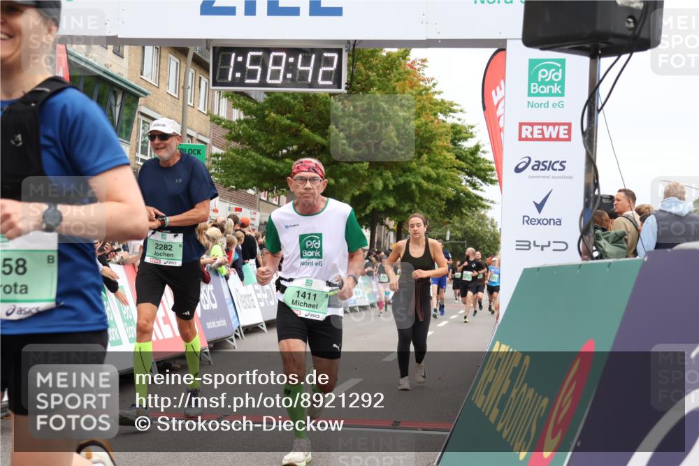 21.09.2025 - PSD Bank Halbmarathon Strokosch-Dieckow http://msf.ph/oto/8921292 21.09.2025 11:58:06 Ziel 1158, 1411, 2170, 2282, 2546, 2586, 2836, 3375, 4024, 4039 meine-sportfotos.de