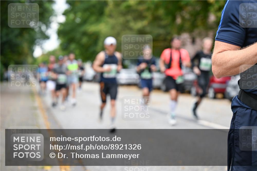 21.09.2025 - PSD Bank Halbmarathon Dr. Thomas Lammeyer http://msf.ph/oto/8921326 21.09.2025 10:40:48 Laufen  meine-sportfotos.de
