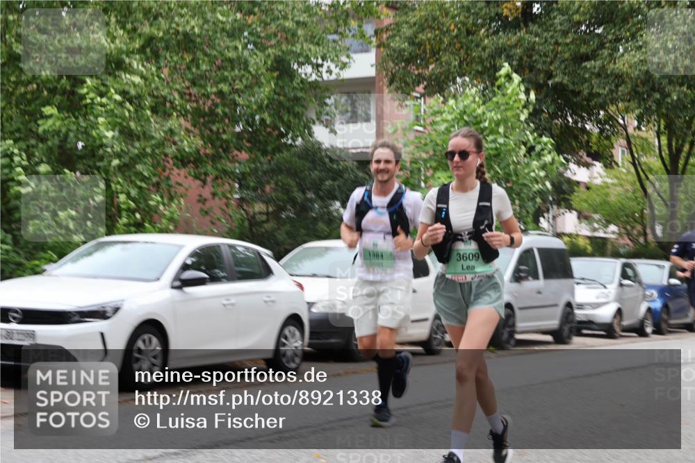 21.09.2025 - PSD Bank Halbmarathon Luisa Fischer http://msf.ph/oto/8921338 21.09.2025 12:04:05 Laufen 3609 meine-sportfotos.de