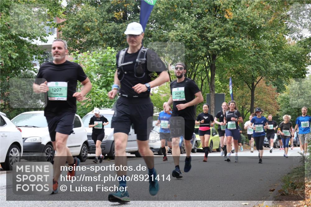 21.09.2025 - PSD Bank Halbmarathon Luisa Fischer http://msf.ph/oto/8921414 21.09.2025 12:04:28 Laufen 1207, 1119, 2639, 1094, 3052, 2881 meine-sportfotos.de