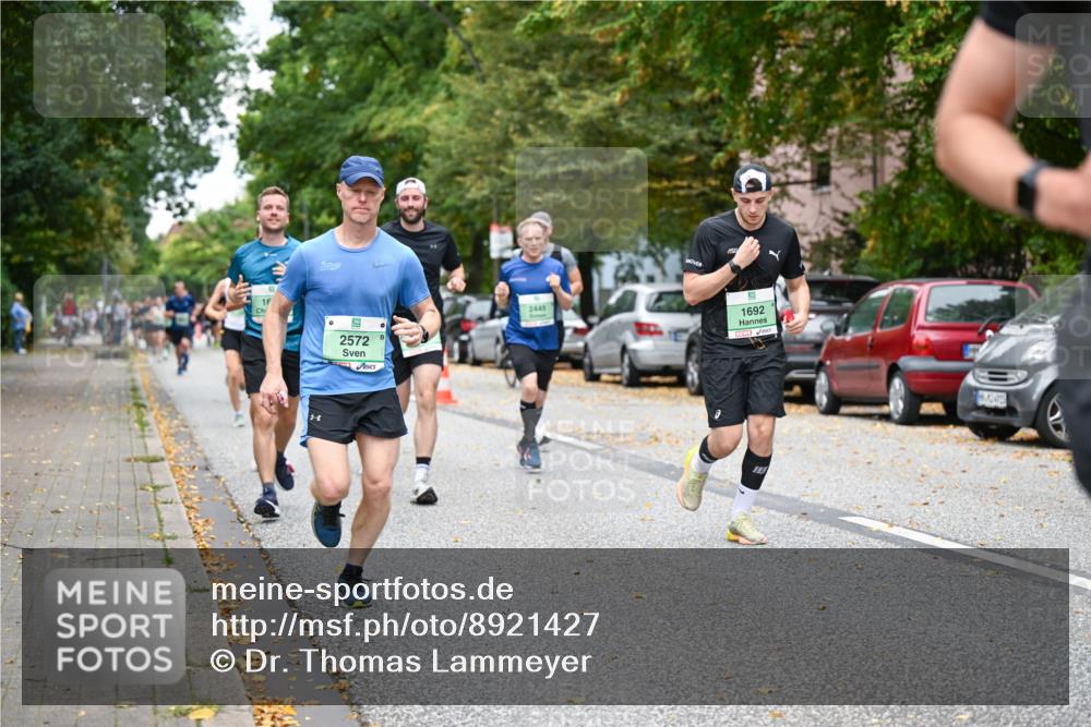 21.09.2025 - PSD Bank Halbmarathon Dr. Thomas Lammeyer http://msf.ph/oto/8921427 21.09.2025 10:40:53 Laufen 1, 2572, 2445, 1692 meine-sportfotos.de