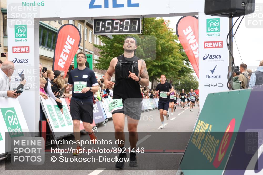 21.09.2025 - PSD Bank Halbmarathon Strokosch-Dieckow http://msf.ph/oto/8921446 21.09.2025 11:58:25 Ziel 1348, 1611, 2619, 2740, 2910, 3080 meine-sportfotos.de