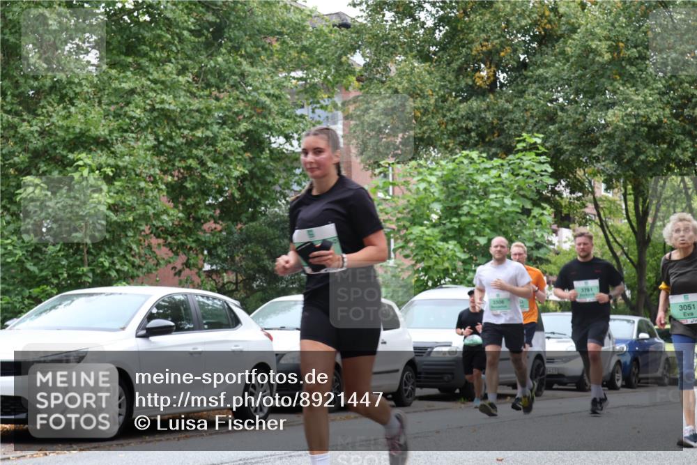 21.09.2025 - PSD Bank Halbmarathon Luisa Fischer http://msf.ph/oto/8921447 21.09.2025 12:04:34 Laufen 3761, 3308, 6418, 3051 meine-sportfotos.de
