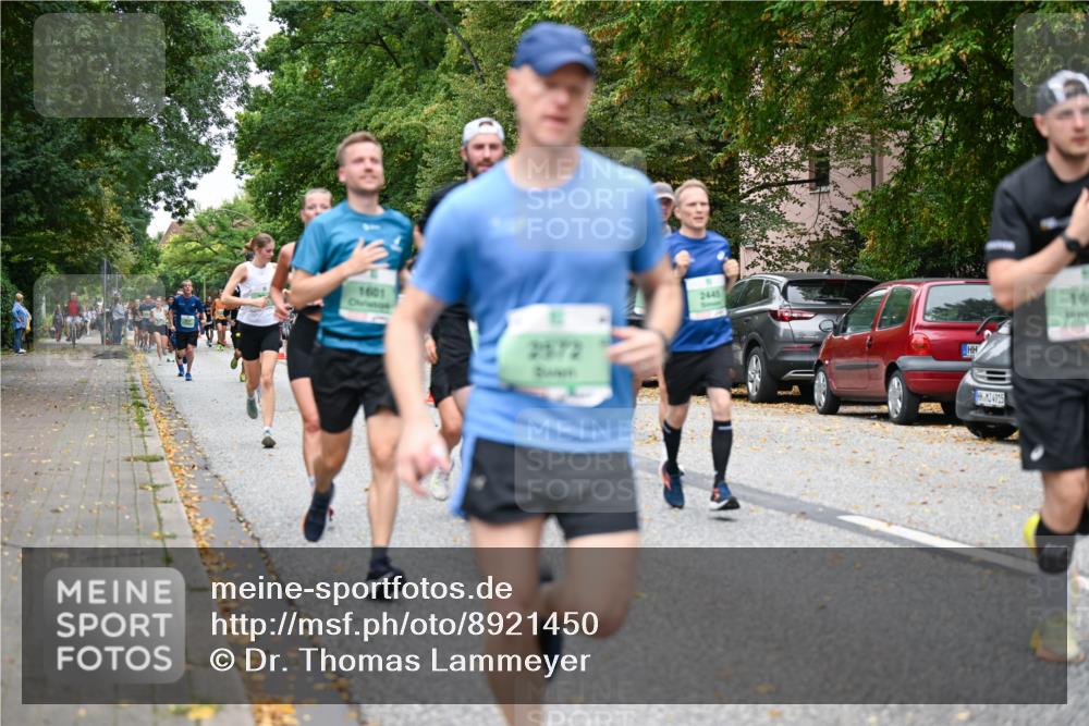 21.09.2025 - PSD Bank Halbmarathon Dr. Thomas Lammeyer http://msf.ph/oto/8921450 21.09.2025 10:40:54 Laufen 1601, 2572, 2445, 4915, 16 meine-sportfotos.de