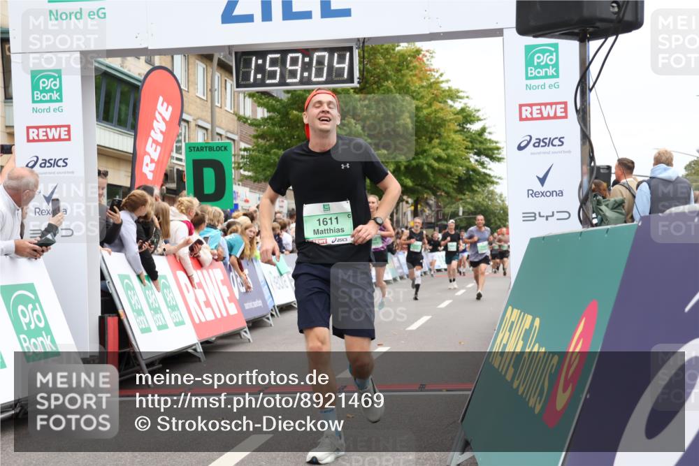 21.09.2025 - PSD Bank Halbmarathon Strokosch-Dieckow http://msf.ph/oto/8921469 21.09.2025 11:58:28 Ziel 1322, 1348, 1611, 2343, 2637, 2740, 2910, 3080 meine-sportfotos.de
