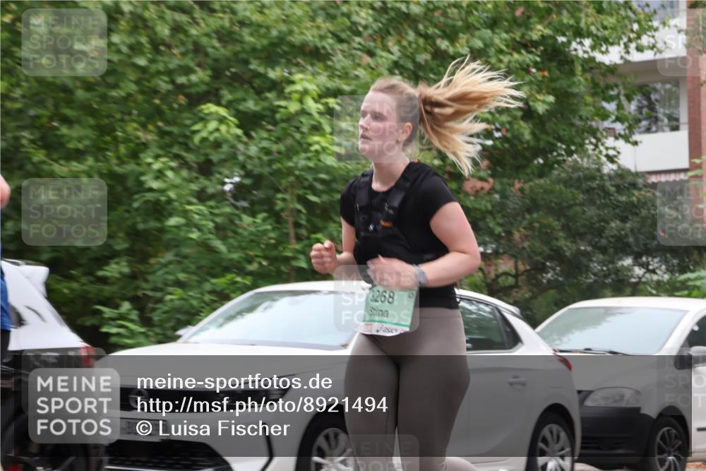 21.09.2025 - PSD Bank Halbmarathon Luisa Fischer http://msf.ph/oto/8921494 21.09.2025 12:04:56 Laufen 3268 meine-sportfotos.de