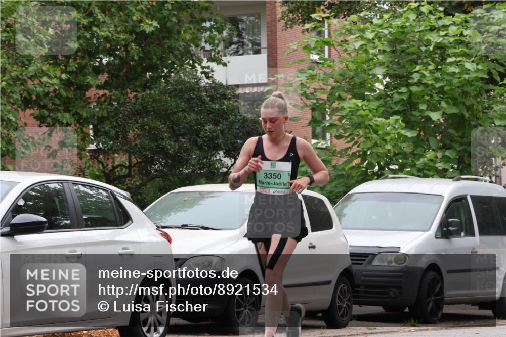 21.09.2025 - PSD Bank Halbmarathon Luisa Fischer http://msf.ph/oto/8921534 21.09.2025 12:05:05 Laufen 3350 meine-sportfotos.de