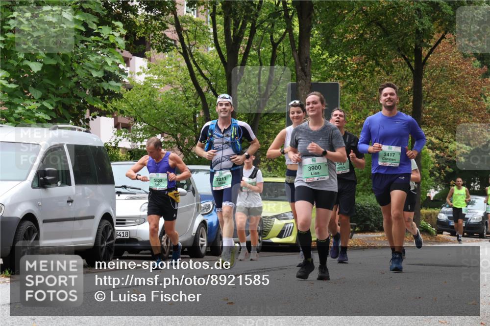 21.09.2025 - PSD Bank Halbmarathon Luisa Fischer http://msf.ph/oto/8921585 21.09.2025 12:05:30 Laufen 6418, 3423, 2211, 3900, 1541, 3417 meine-sportfotos.de