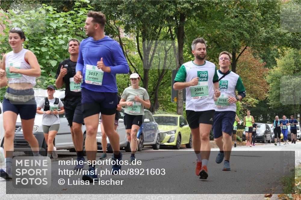 21.09.2025 - PSD Bank Halbmarathon Luisa Fischer http://msf.ph/oto/8921603 21.09.2025 12:05:33 Laufen 3580, 1541, 3417, 2981, 3293, 3329 meine-sportfotos.de