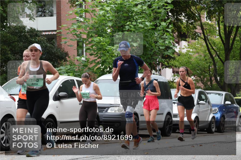 21.09.2025 - PSD Bank Halbmarathon Luisa Fischer http://msf.ph/oto/8921699 21.09.2025 12:06:28 Laufen 1142, 324, 1613, 418 meine-sportfotos.de