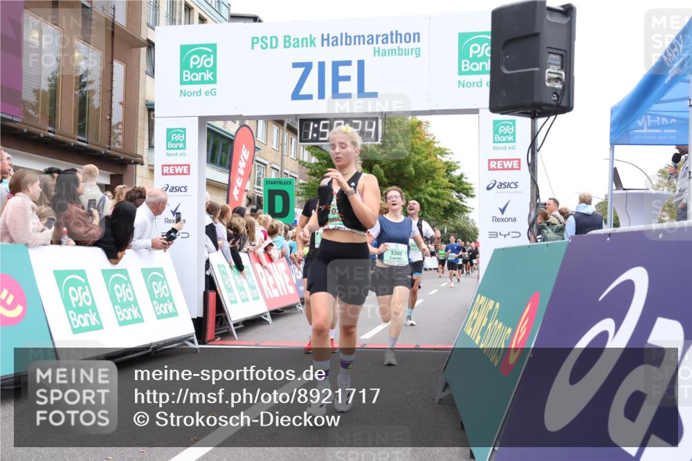 21.09.2025 - PSD Bank Halbmarathon Strokosch-Dieckow http://msf.ph/oto/8921717 21.09.2025 11:58:48 Ziel 1107, 1521, 2324, 2482, 2622, 2826, 2928, 2961, 3170, 3301, 3521 meine-sportfotos.de