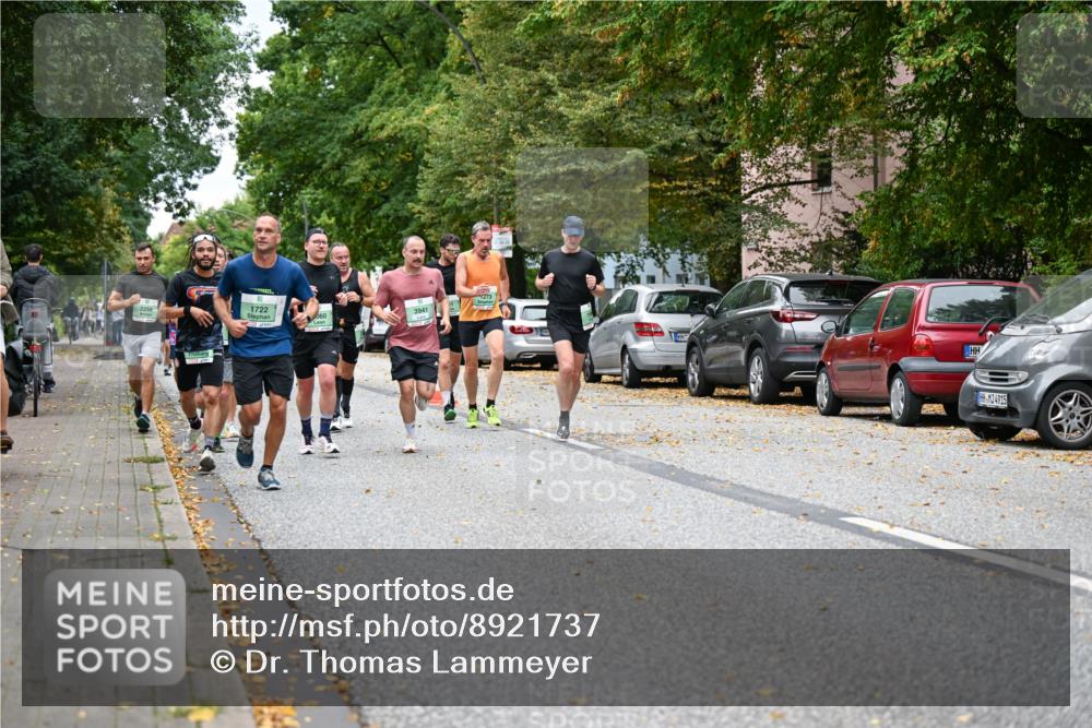 21.09.2025 - PSD Bank Halbmarathon Dr. Thomas Lammeyer http://msf.ph/oto/8921737 21.09.2025 10:41:11 Laufen 2259, 1722, 060, 3941, 1273, 4915 meine-sportfotos.de