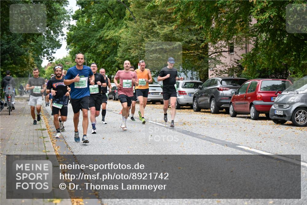 21.09.2025 - PSD Bank Halbmarathon Dr. Thomas Lammeyer http://msf.ph/oto/8921742 21.09.2025 10:41:12 Laufen 1722, 3941, 1273, 2060, 4915 meine-sportfotos.de
