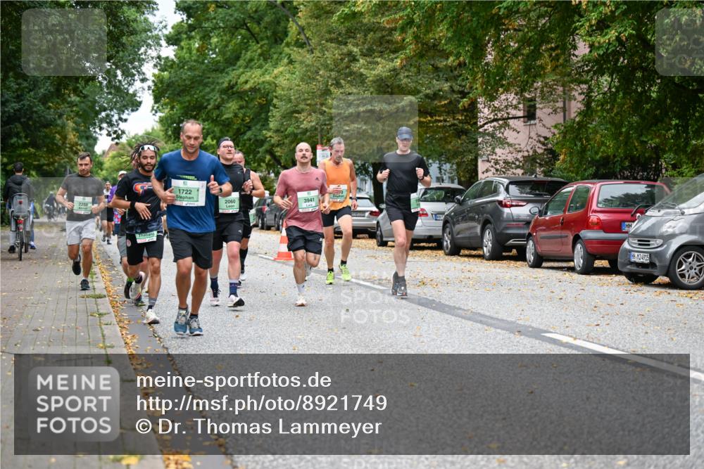 21.09.2025 - PSD Bank Halbmarathon Dr. Thomas Lammeyer http://msf.ph/oto/8921749 21.09.2025 10:41:12 Laufen 1722, 2060, 3941, 4915 meine-sportfotos.de