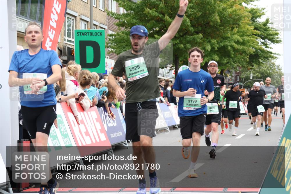 21.09.2025 - PSD Bank Halbmarathon Strokosch-Dieckow http://msf.ph/oto/8921780 21.09.2025 11:58:52 Ziel 1107, 1128, 1521, 2482, 2622, 2660, 2928, 3198, 3301, 3356, 3521 meine-sportfotos.de