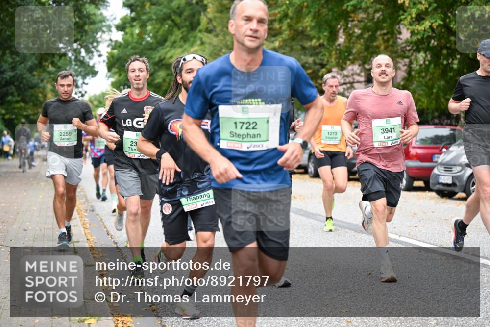 21.09.2025 - PSD Bank Halbmarathon Dr. Thomas Lammeyer http://msf.ph/oto/8921797 21.09.2025 10:41:14 Laufen 10, 2259, 23, 1722, 2503, 1273, 3941 meine-sportfotos.de