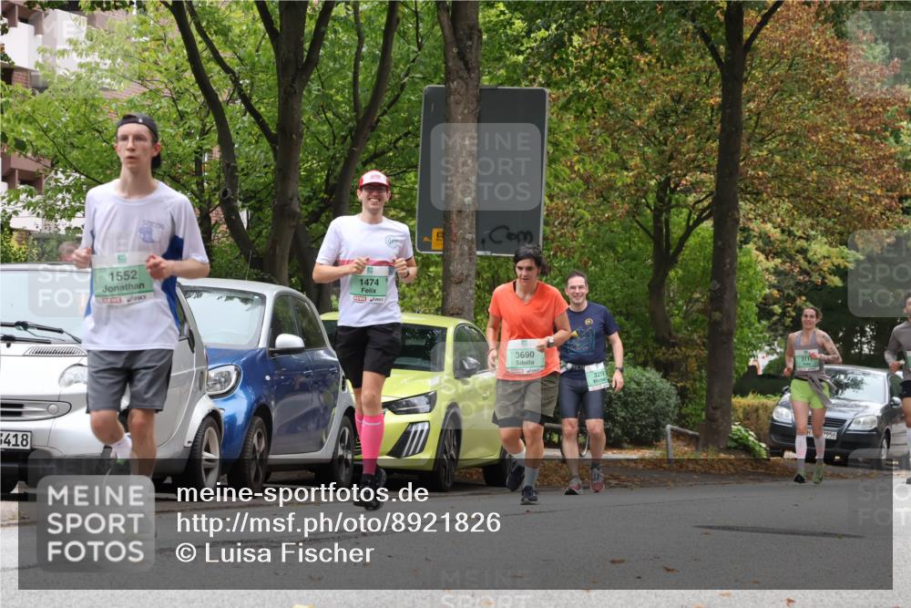 21.09.2025 - PSD Bank Halbmarathon Luisa Fischer http://msf.ph/oto/8921826 21.09.2025 12:06:53 Laufen 5418, 1552, 1474, 3690, 3219, 3111 meine-sportfotos.de