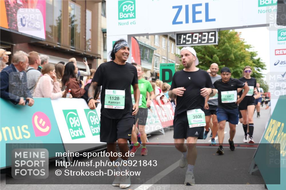 21.09.2025 - PSD Bank Halbmarathon Strokosch-Dieckow http://msf.ph/oto/8921843 21.09.2025 11:58:58 Ziel 1122, 1128, 1338, 1521, 1531, 1532, 2306, 2371, 2543, 2590, 2594, 2604, 2660, 2870, 2928, 3198, 3356, 3542, 3936 meine-sportfotos.de