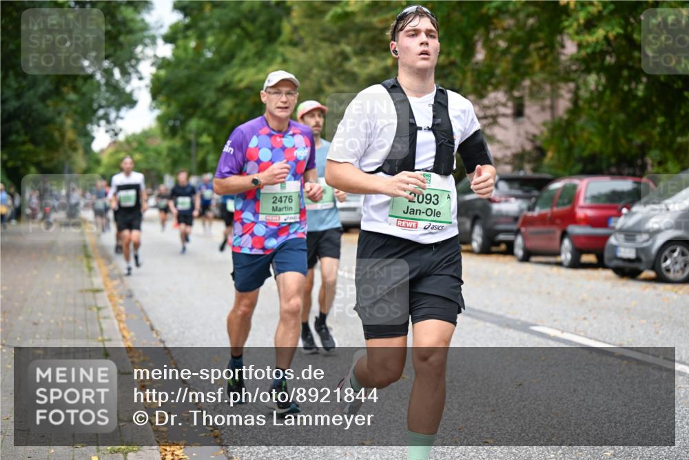 21.09.2025 - PSD Bank Halbmarathon Dr. Thomas Lammeyer http://msf.ph/oto/8921844 21.09.2025 10:41:18 Laufen 2476, 2093 meine-sportfotos.de