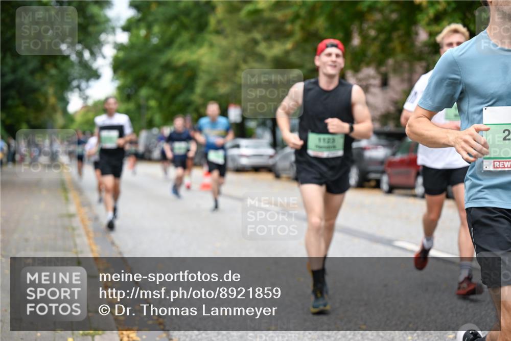 21.09.2025 - PSD Bank Halbmarathon Dr. Thomas Lammeyer http://msf.ph/oto/8921859 21.09.2025 10:41:20 Laufen 1123, 2 meine-sportfotos.de