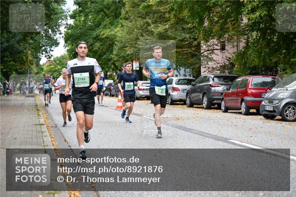 21.09.2025 - PSD Bank Halbmarathon Dr. Thomas Lammeyer http://msf.ph/oto/8921876 21.09.2025 10:41:21 Laufen 2193, 2522, 2462, 4915 meine-sportfotos.de