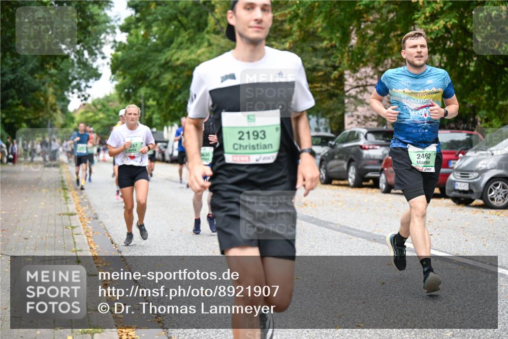21.09.2025 - PSD Bank Halbmarathon Dr. Thomas Lammeyer http://msf.ph/oto/8921907 21.09.2025 10:41:23 Laufen 257, 3630, 2193, 2462, 631 meine-sportfotos.de