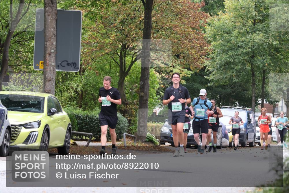 21.09.2025 - PSD Bank Halbmarathon Luisa Fischer http://msf.ph/oto/8922010 21.09.2025 12:07:30 Laufen 1675, 3131, 771, 3333, 2882, 3327 meine-sportfotos.de