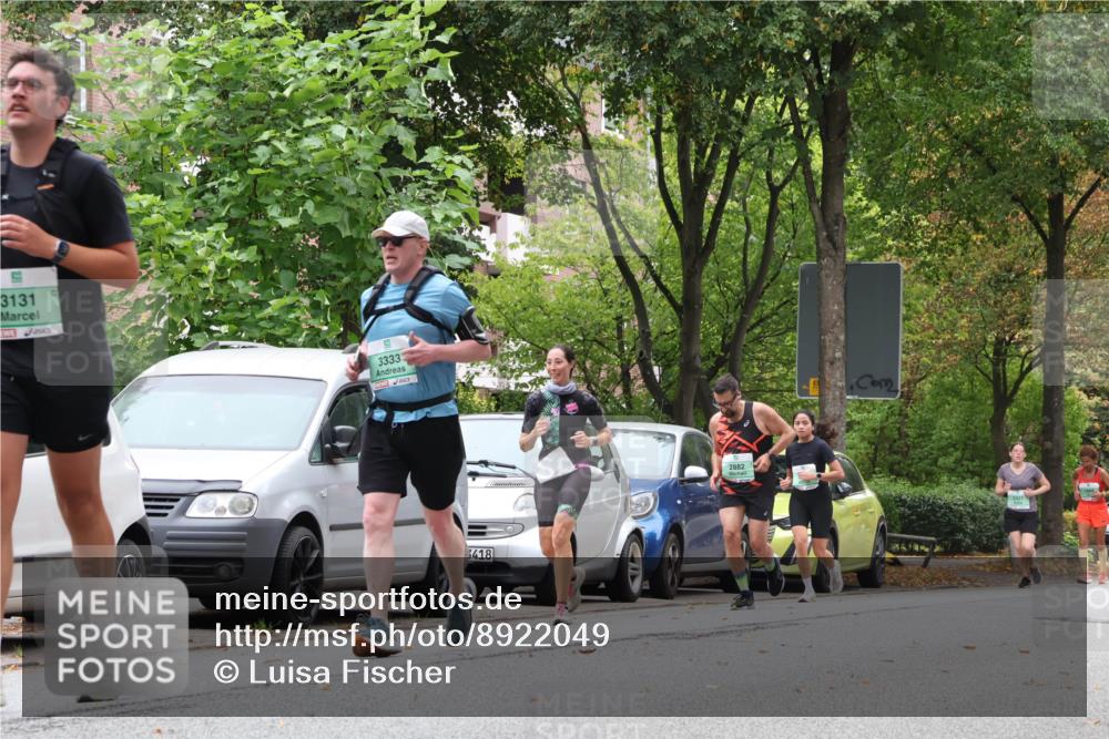 21.09.2025 - PSD Bank Halbmarathon Luisa Fischer http://msf.ph/oto/8922049 21.09.2025 12:07:40 Laufen 3131, 3333, 418, 2882 meine-sportfotos.de
