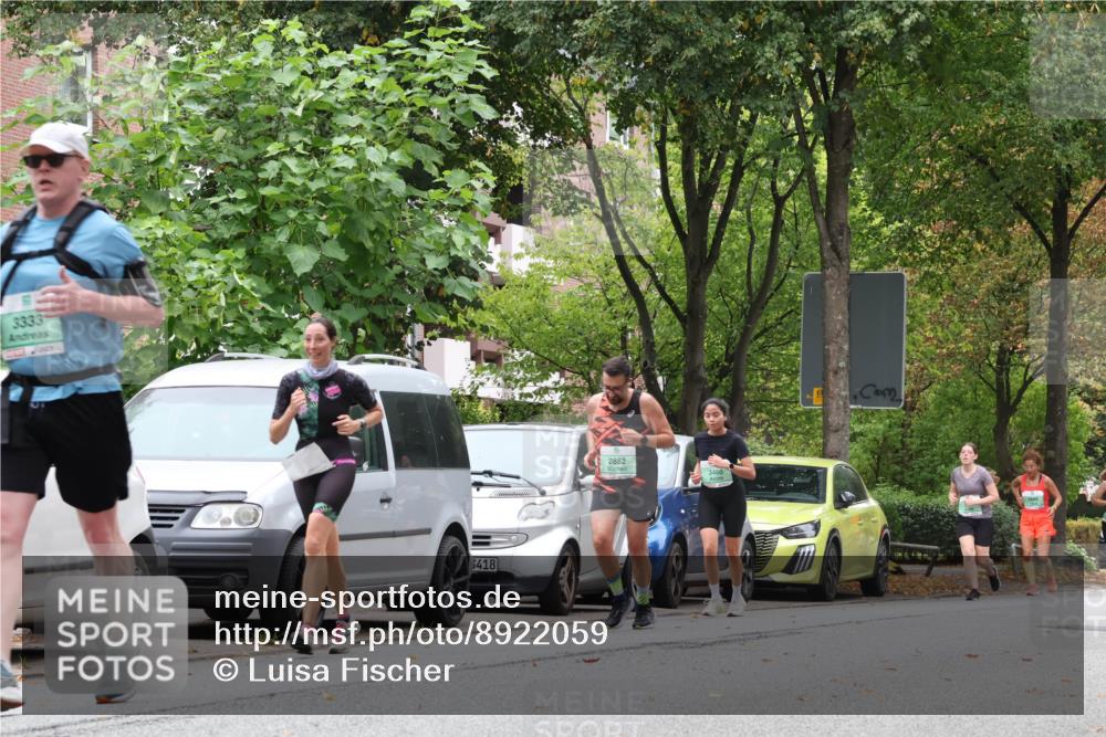 21.09.2025 - PSD Bank Halbmarathon Luisa Fischer http://msf.ph/oto/8922059 21.09.2025 12:07:42 Laufen 3333, 3418, 2882 meine-sportfotos.de