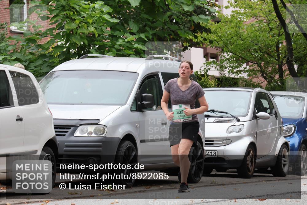 21.09.2025 - PSD Bank Halbmarathon Luisa Fischer http://msf.ph/oto/8922085 21.09.2025 12:07:48 Laufen 332, 418 meine-sportfotos.de