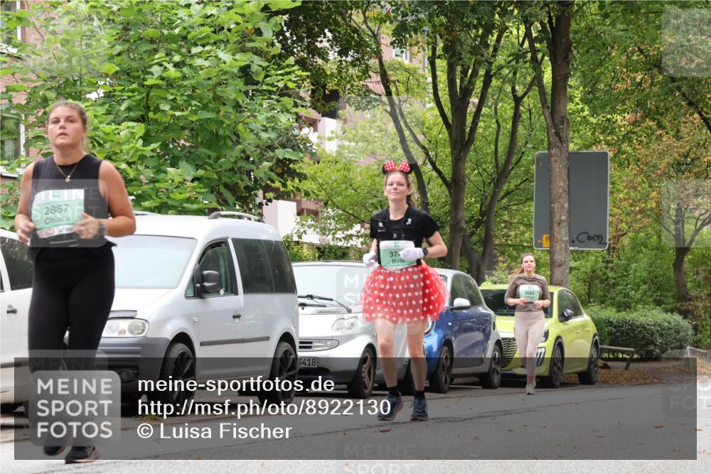 21.09.2025 - PSD Bank Halbmarathon Luisa Fischer http://msf.ph/oto/8922130 21.09.2025 12:07:56 Laufen 2887, 6418, 37, 3683 meine-sportfotos.de