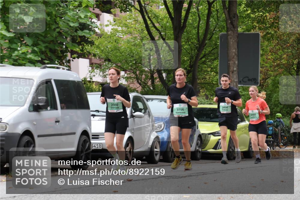 21.09.2025 - PSD Bank Halbmarathon Luisa Fischer http://msf.ph/oto/8922159 21.09.2025 12:08:10 Laufen 6418, 2560, 3756, 3494, 3493 meine-sportfotos.de