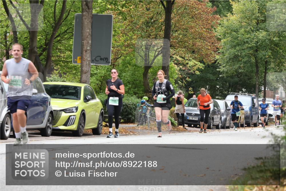 21.09.2025 - PSD Bank Halbmarathon Luisa Fischer http://msf.ph/oto/8922188 21.09.2025 12:08:15 Laufen 3643, 33, 3535, 2956 meine-sportfotos.de