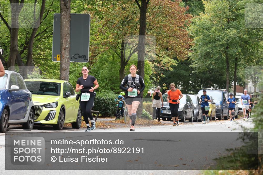 21.09.2025 - PSD Bank Halbmarathon Luisa Fischer http://msf.ph/oto/8922191 21.09.2025 12:08:15 Laufen 3535, 3383, 295 meine-sportfotos.de