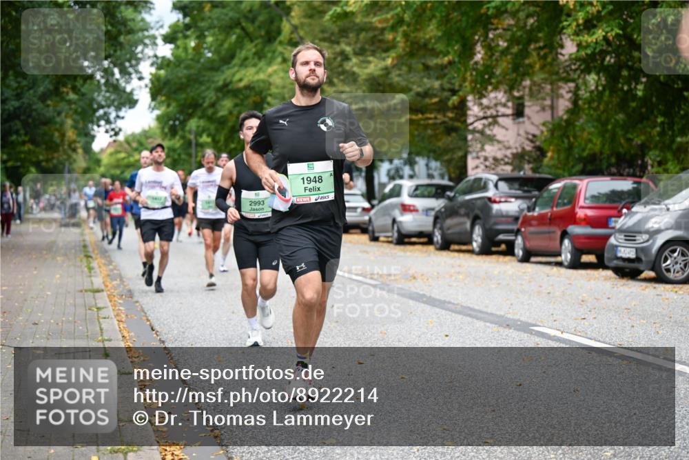21.09.2025 - PSD Bank Halbmarathon Dr. Thomas Lammeyer http://msf.ph/oto/8922214 21.09.2025 10:41:41 Laufen 2993, 1948, 61 meine-sportfotos.de