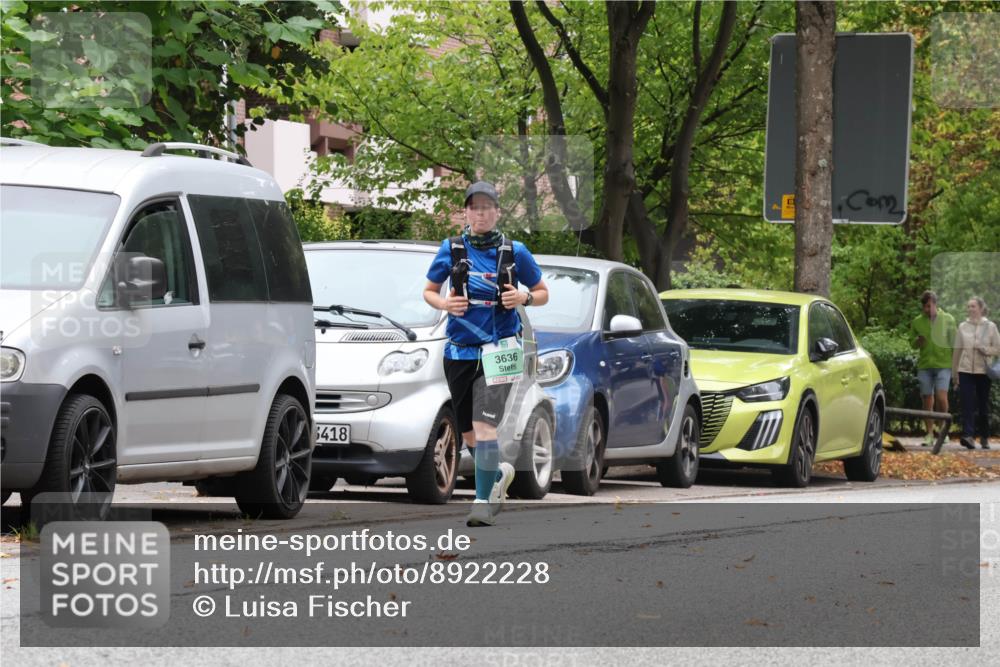 21.09.2025 - PSD Bank Halbmarathon Luisa Fischer http://msf.ph/oto/8922228 21.09.2025 12:08:29 Laufen 6418, 3636 meine-sportfotos.de