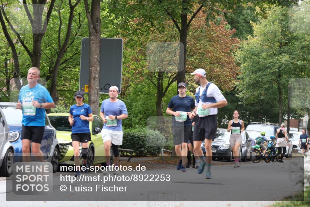 21.09.2025 - PSD Bank Halbmarathon Luisa Fischer http://msf.ph/oto/8922253 21.09.2025 12:08:34 Laufen 4008, 1448, 987, 1449, 2956, 3409 meine-sportfotos.de