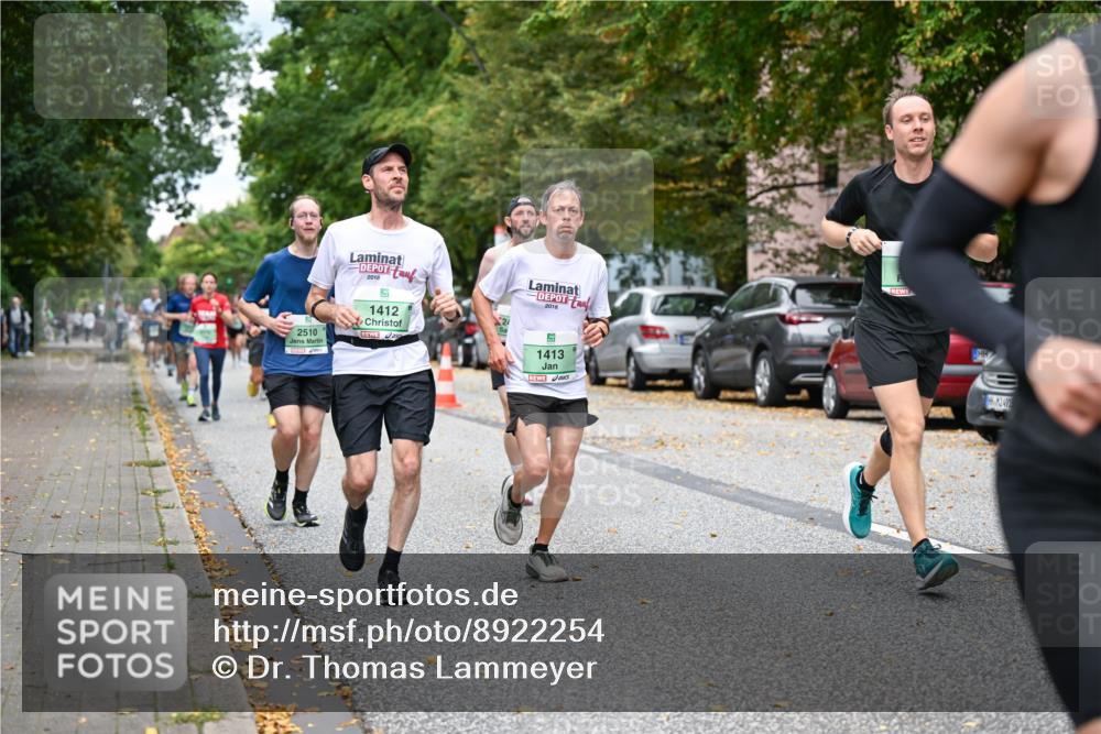 21.09.2025 - PSD Bank Halbmarathon Dr. Thomas Lammeyer http://msf.ph/oto/8922254 21.09.2025 10:41:44 Laufen 2510, 2018, 1412, 2018, 1413, 493 meine-sportfotos.de