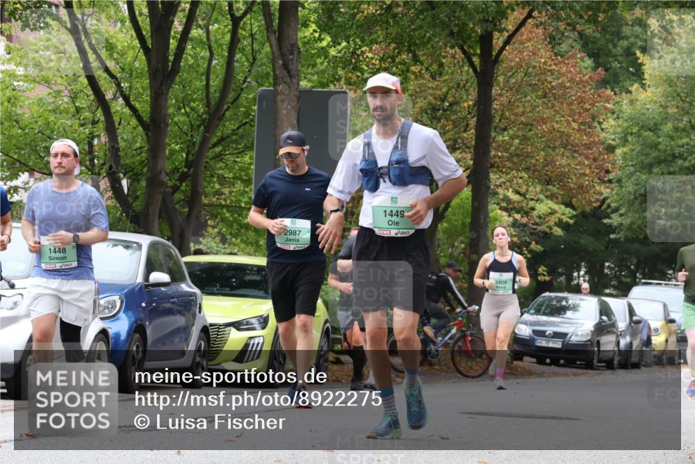 21.09.2025 - PSD Bank Halbmarathon Luisa Fischer http://msf.ph/oto/8922275 21.09.2025 12:08:38 Laufen 1448, 2987, 1449, 3409 meine-sportfotos.de