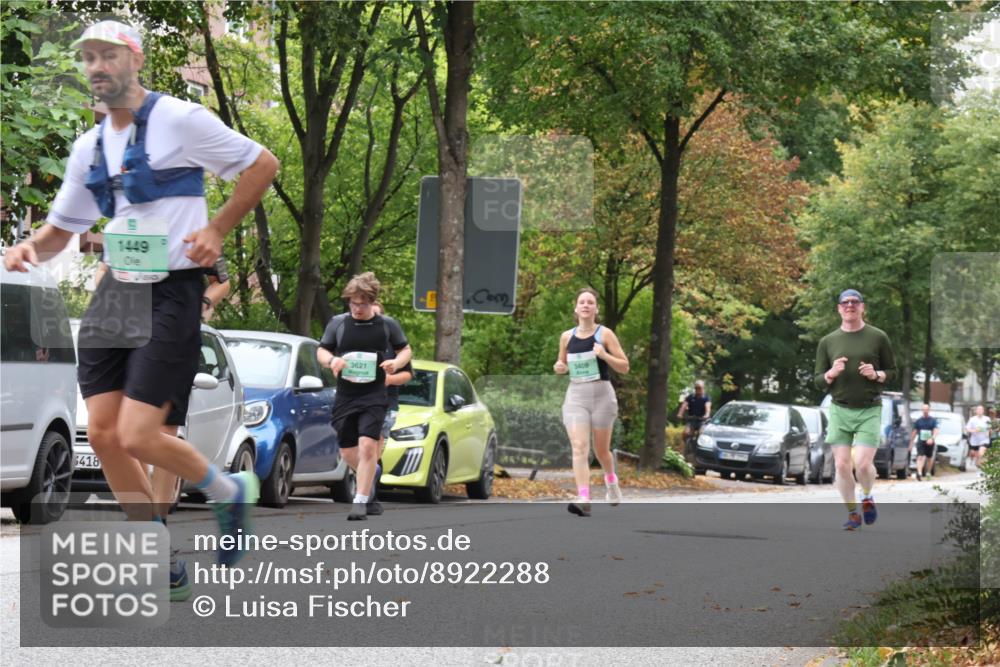 21.09.2025 - PSD Bank Halbmarathon Luisa Fischer http://msf.ph/oto/8922288 21.09.2025 12:08:40 Laufen 6418, 1449, 2513, 2, 3621, 3409 meine-sportfotos.de