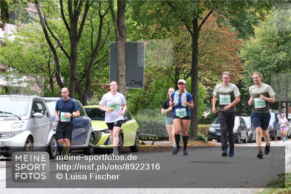 21.09.2025 - PSD Bank Halbmarathon Luisa Fischer http://msf.ph/oto/8922316 21.09.2025 12:09:03 Laufen 18, 225, 1214, 1605, 1604 meine-sportfotos.de