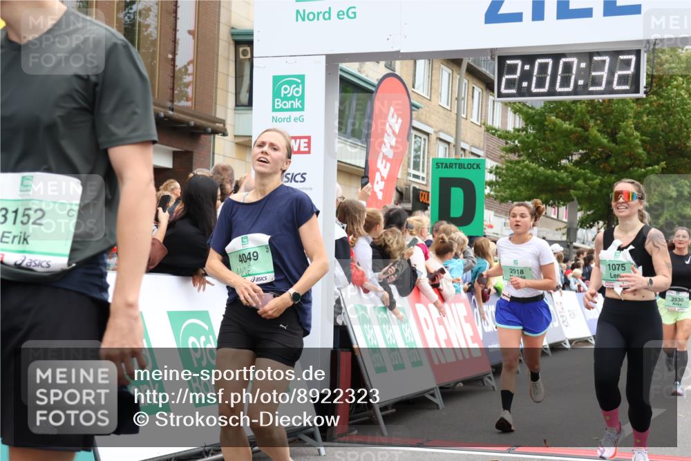 21.09.2025 - PSD Bank Halbmarathon Strokosch-Dieckow http://msf.ph/oto/8922323 21.09.2025 11:59:56 Ziel 1075, 2530, 2549, 2721, 2918, 2929, 3152, 3990, 4049 meine-sportfotos.de