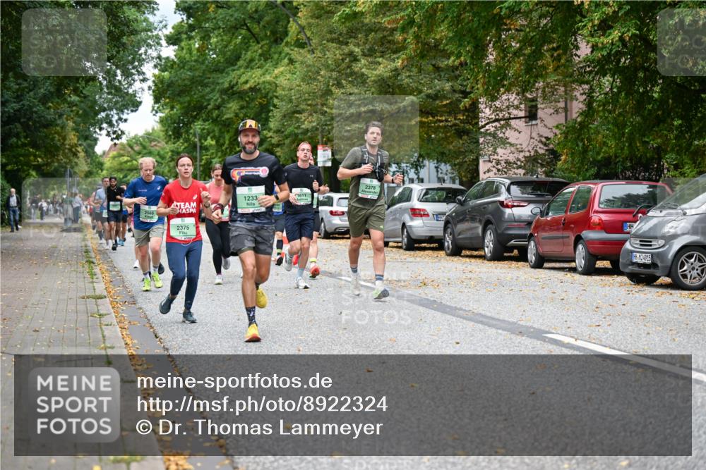 21.09.2025 - PSD Bank Halbmarathon Dr. Thomas Lammeyer http://msf.ph/oto/8922324 21.09.2025 10:41:47 Laufen 1611, 9, 1233, 3188, 2565, 2375, 2378, 4915 meine-sportfotos.de