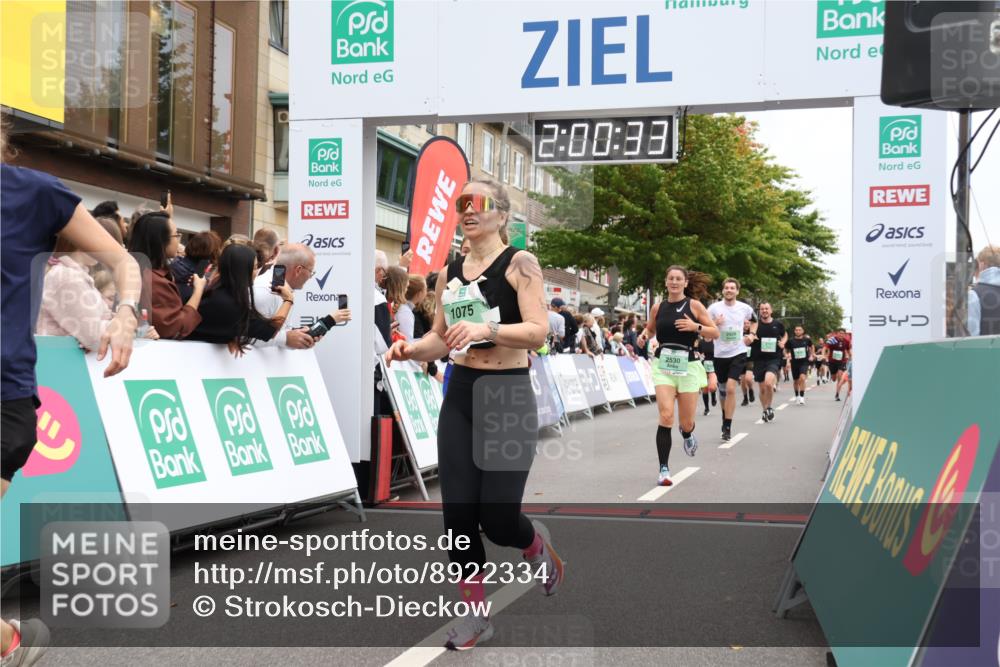 21.09.2025 - PSD Bank Halbmarathon Strokosch-Dieckow http://msf.ph/oto/8922334 21.09.2025 11:59:57 Ziel 1075, 2530, 2549, 2721, 2782, 2918, 2929, 3152, 3990, 4049 meine-sportfotos.de
