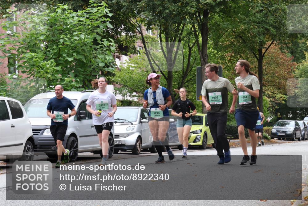 21.09.2025 - PSD Bank Halbmarathon Luisa Fischer http://msf.ph/oto/8922340 21.09.2025 12:09:06 Laufen 3227, 3225, 3418, 1214, 1605, 1604 meine-sportfotos.de