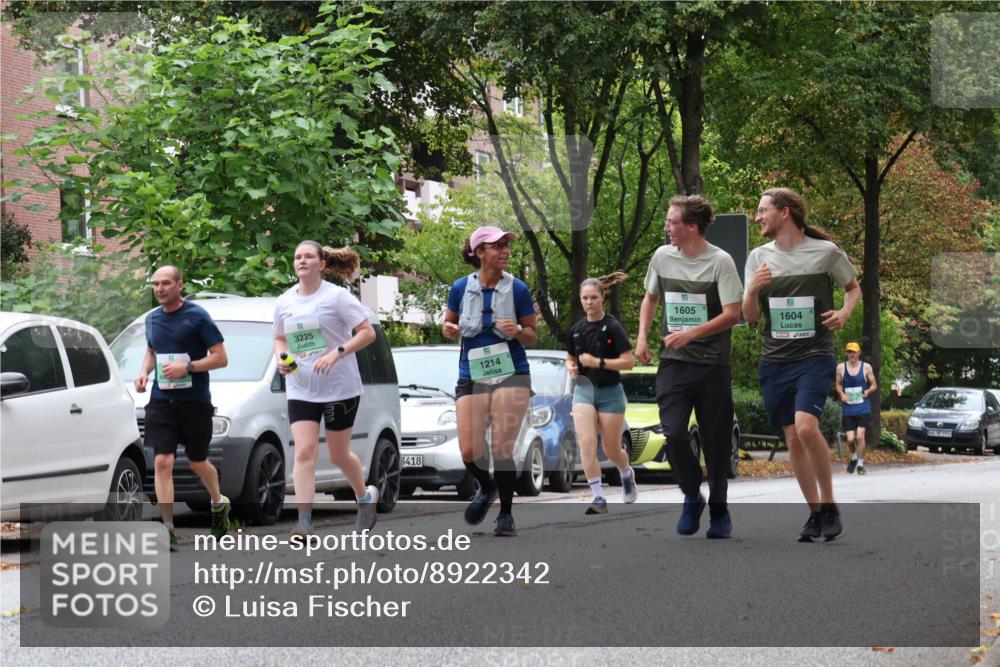 21.09.2025 - PSD Bank Halbmarathon Luisa Fischer http://msf.ph/oto/8922342 21.09.2025 12:09:07 Laufen 3225, 5418, 1214, 1605, 1604 meine-sportfotos.de