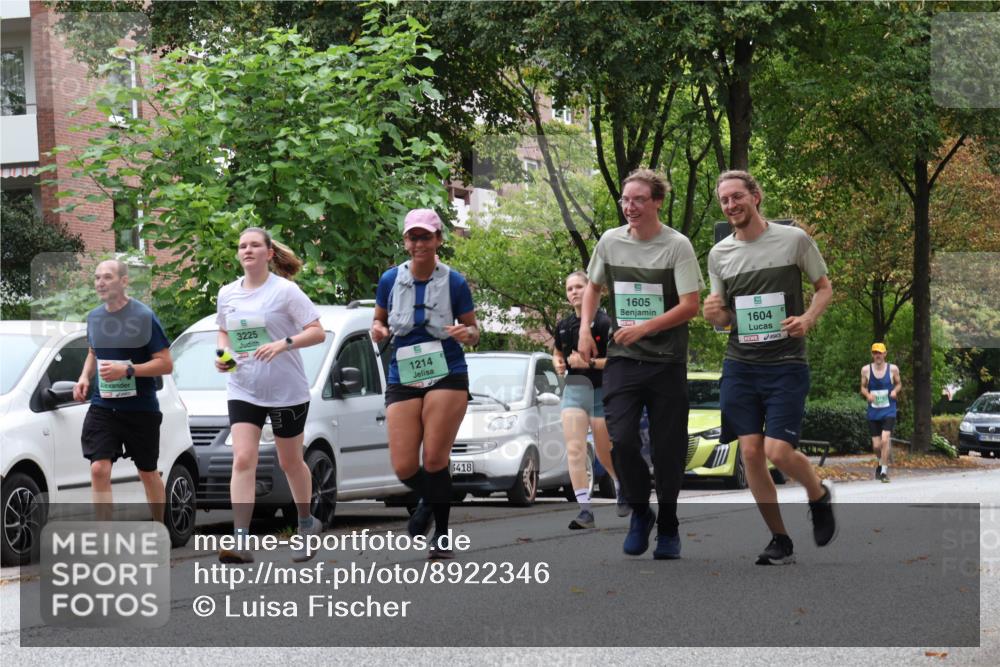 21.09.2025 - PSD Bank Halbmarathon Luisa Fischer http://msf.ph/oto/8922346 21.09.2025 12:09:07 Laufen 3225, 1214, 6418, 1605, 1604 meine-sportfotos.de