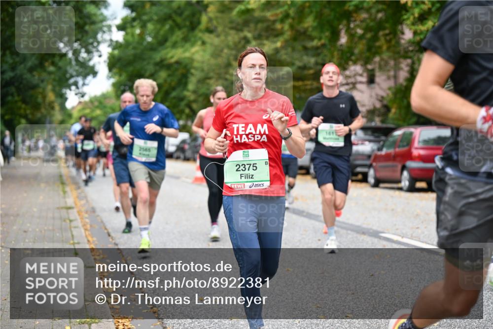 21.09.2025 - PSD Bank Halbmarathon Dr. Thomas Lammeyer http://msf.ph/oto/8922381 21.09.2025 10:41:50 Laufen 2565, 2375, 1615 meine-sportfotos.de